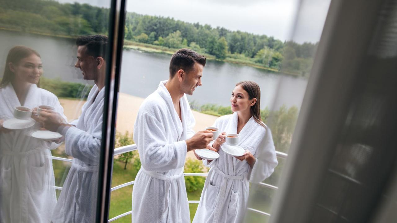 Platium Spa&Resort Kozyn Exterior foto